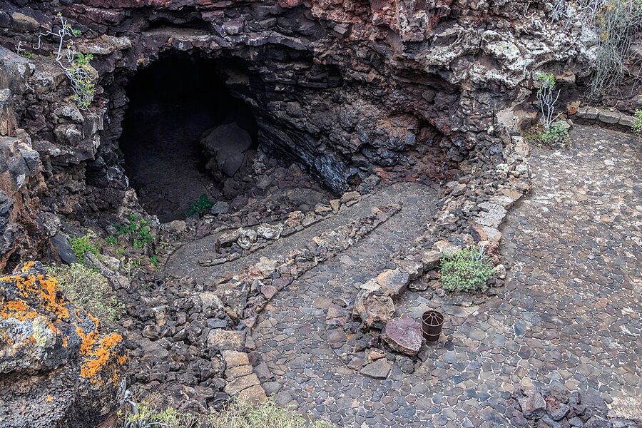 Cueva de los Verdes lava tube entrance Lanzarote