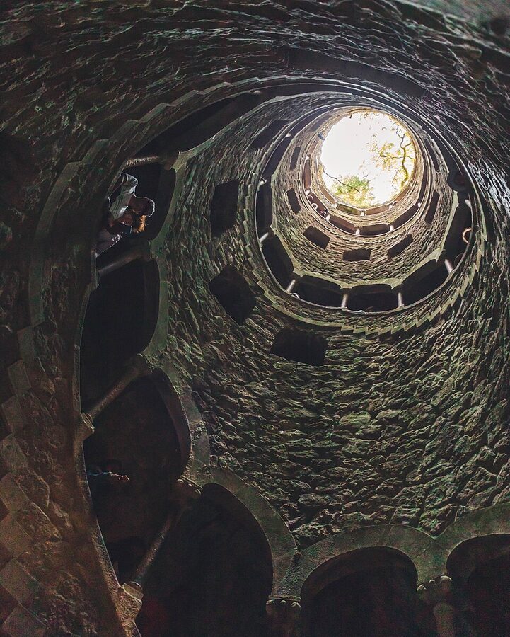 Quinta da Regaleira Initiation Well looking up from bottom Sintra