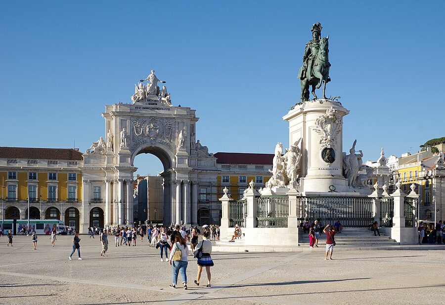 Praca do Comercio Lisbon black and white view