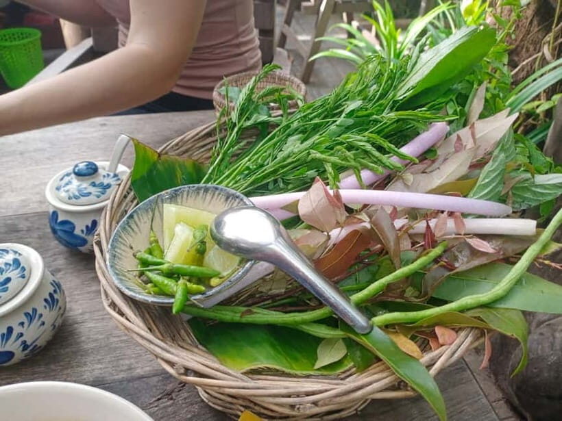 Local food and cocktail tasting tour in Cambodia - A Deep Dive into the Cambodian Culinary Journey