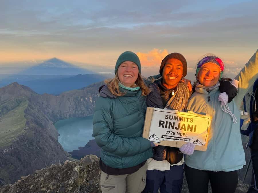 Lombok: Mount Rinjani 2D/1N Hike To Summit 3726m With Group - Sunrise and Summit: The Climb to 3,726 Meters