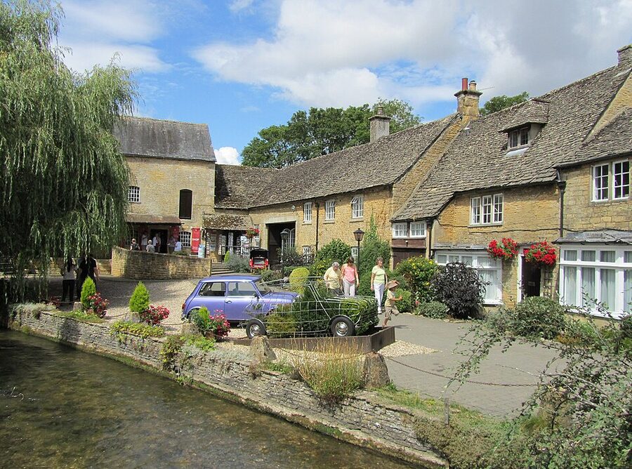 Bourton-on-the-Water village along the River Windrush