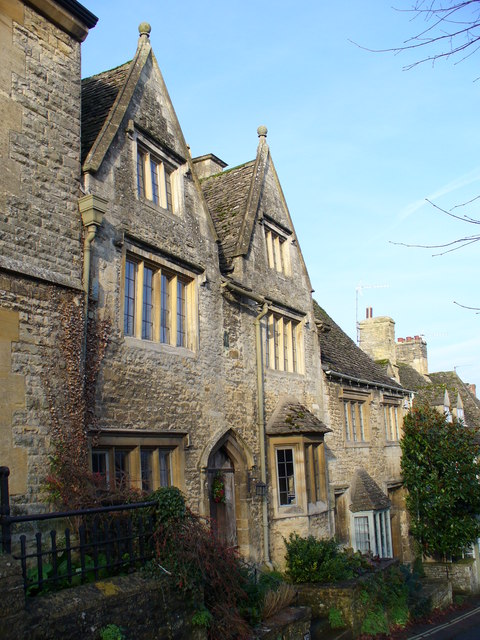 Cotswold stone buildings on Burford high street