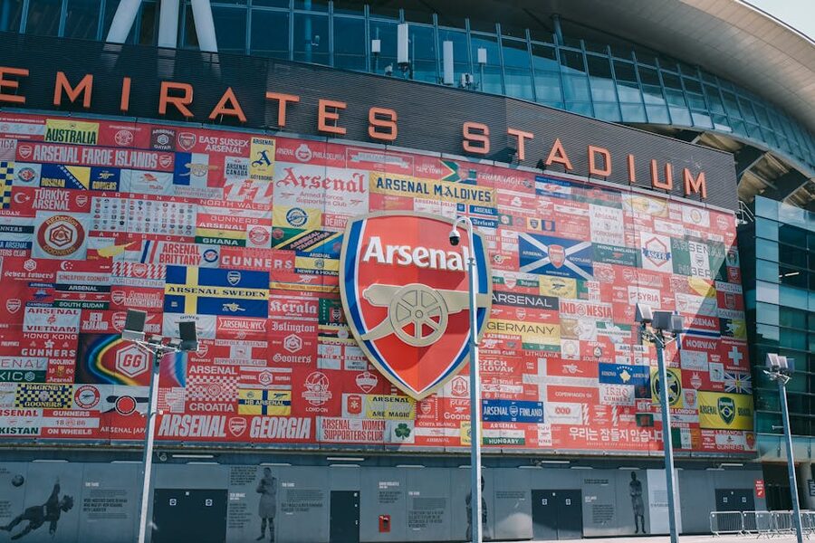 Arsenal crest wall art Emirates Stadium