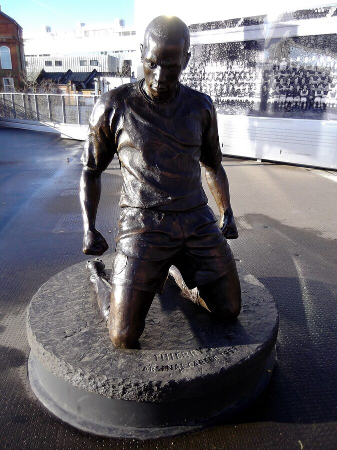 Thierry Henry statue outside Emirates Stadium London