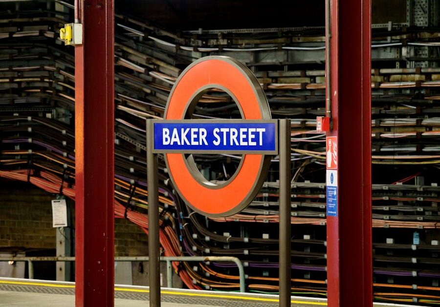 Baker Street Underground sign at the tube station
