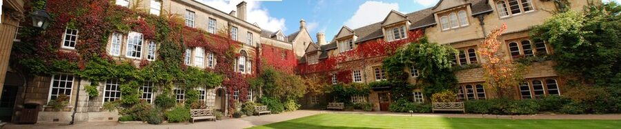 Hertford College Oxford quad panorama