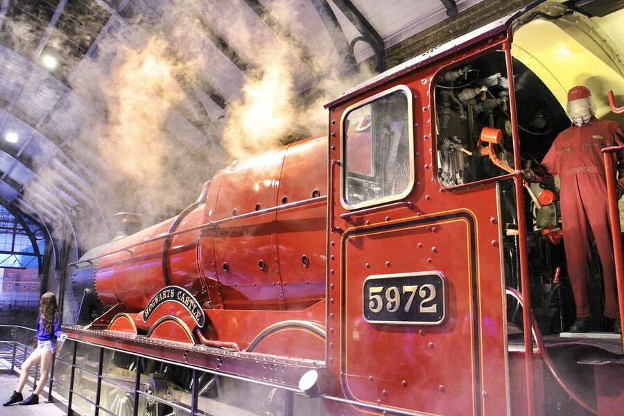 The Hogwarts Express steam train carriages on the Platform 9 3/4 set