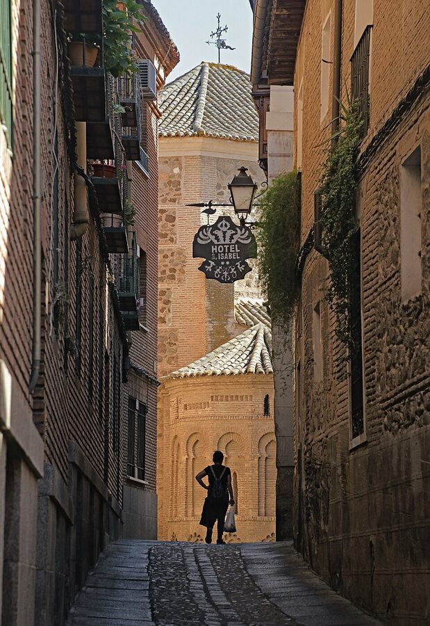 Calle Santa Isabel narrow street in Toledo old town