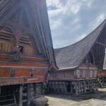 Medan: 4-Day Lake Toba, Samosir Island, and Berastagi Tour - Discovering Lake Toba and Samosir Island