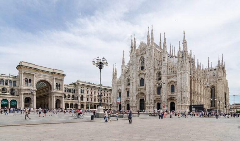 How to Visit the Milan Duomo and Rooftop