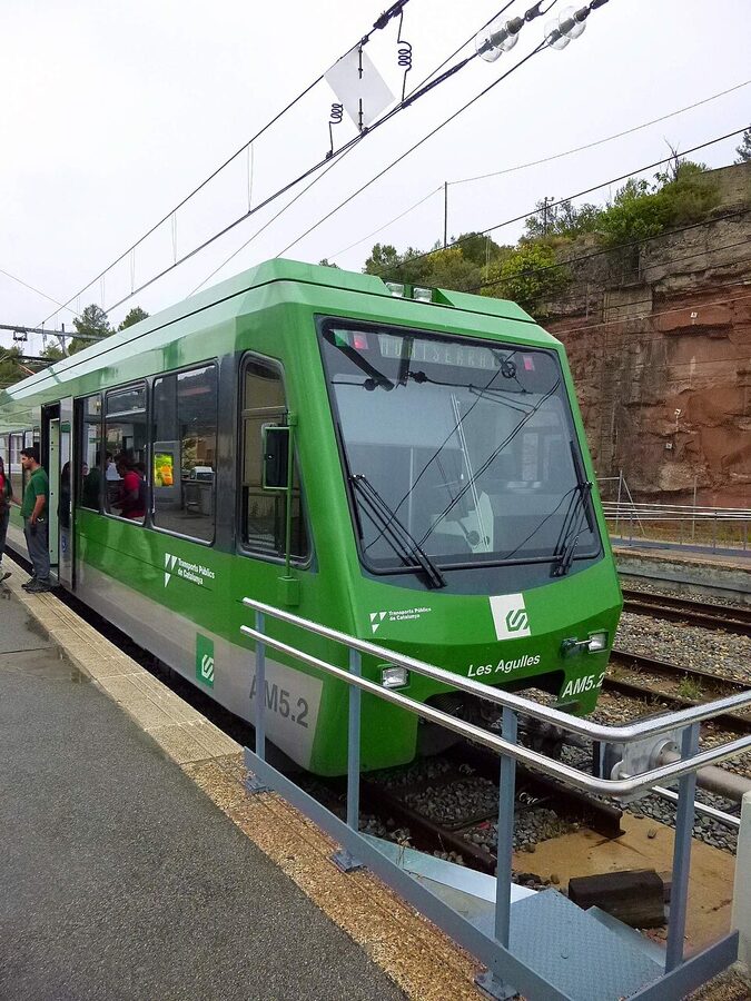 Cremallera train at Monistrol de Montserrat station