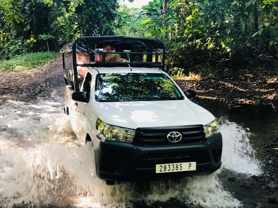 Moorea:4X4 safari excursion between land and sea with lunch - Practical Details and Logistics