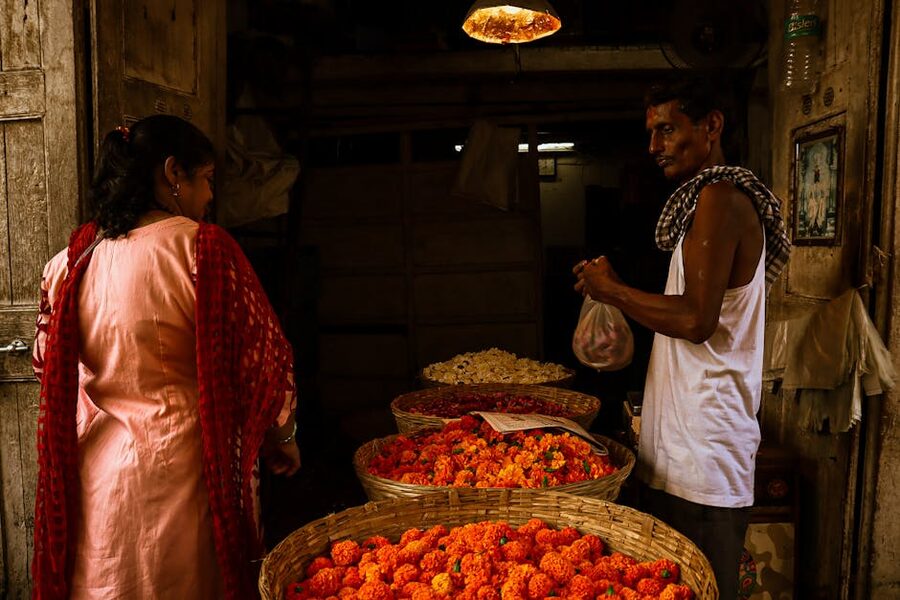 Colourful marigold flowers at Mumbai market