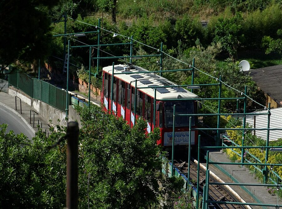 The funicular climbing from Marina Grande to Capri town