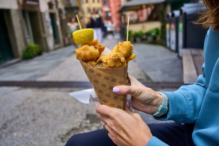 How to Book a Naples Street Food Tour