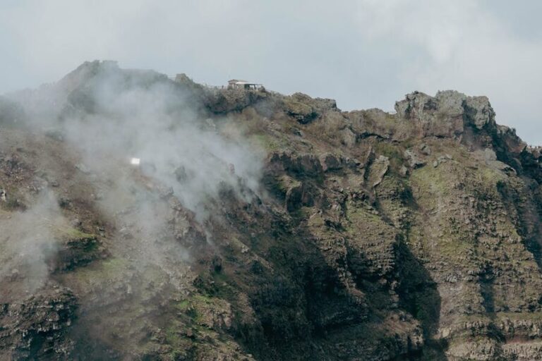 How to Book a Mt Vesuvius Day Tour from Naples