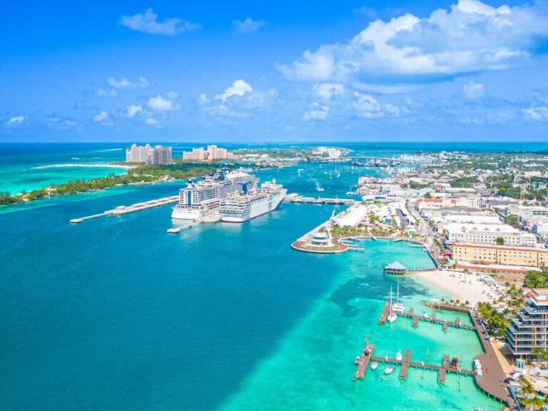 Nassau: Sun Cay and Swimming Pigs Boat Trip with Lunch - The Journey to Sun Cay