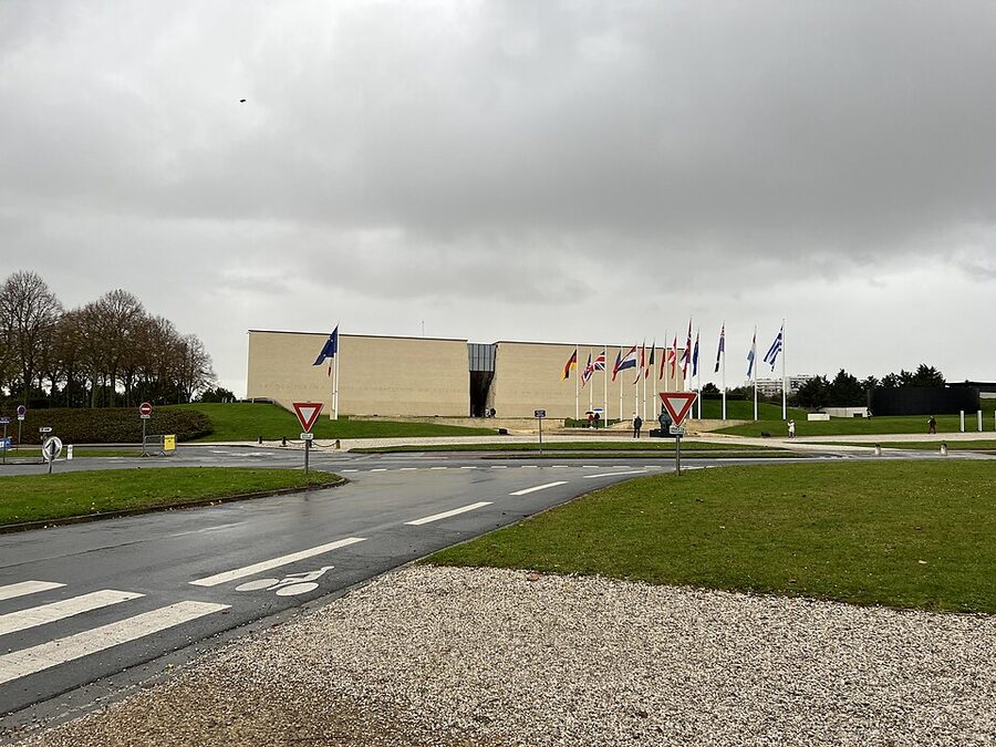 Mémorial de Caen exterior, the WWII museum in Caen Normandy