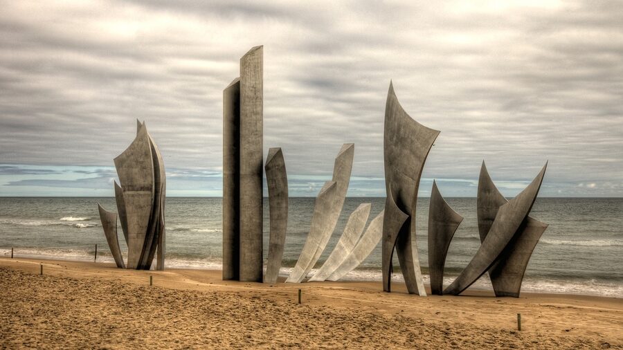 Monument des Braves at Omaha Beach in Saint-Laurent-sur-Mer