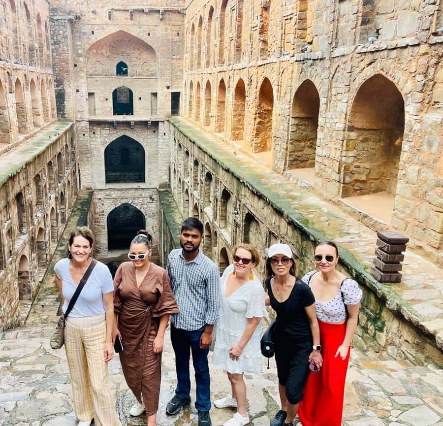 Old and New Delhi Group City Tour with Guide and Transfers - Practical Aspects and Value