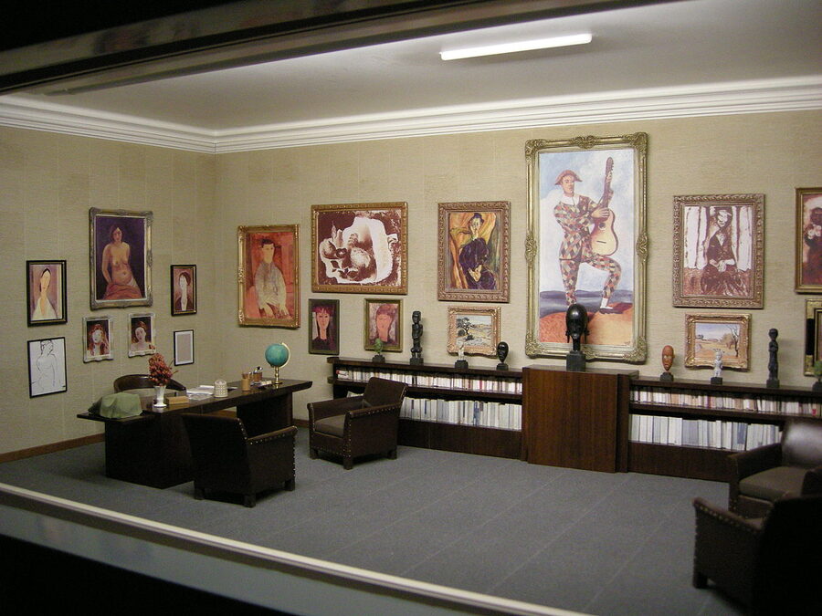 Paul Guillaume rooms reconstruction at Musee de l'Orangerie basement