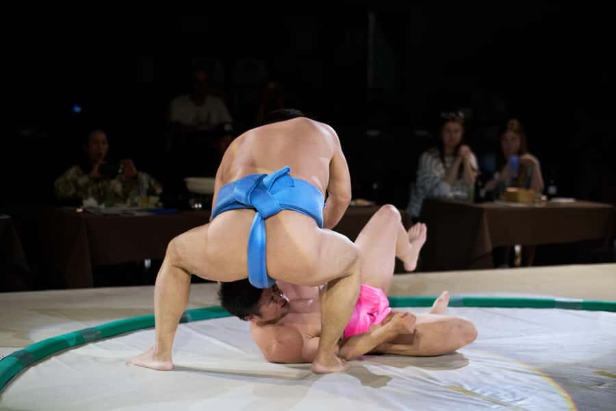 Osaka Sumo Show with Front-Row Seating & Wagyu Sukiyaki - An In-Depth Look at the Osaka Sumo Show Experience