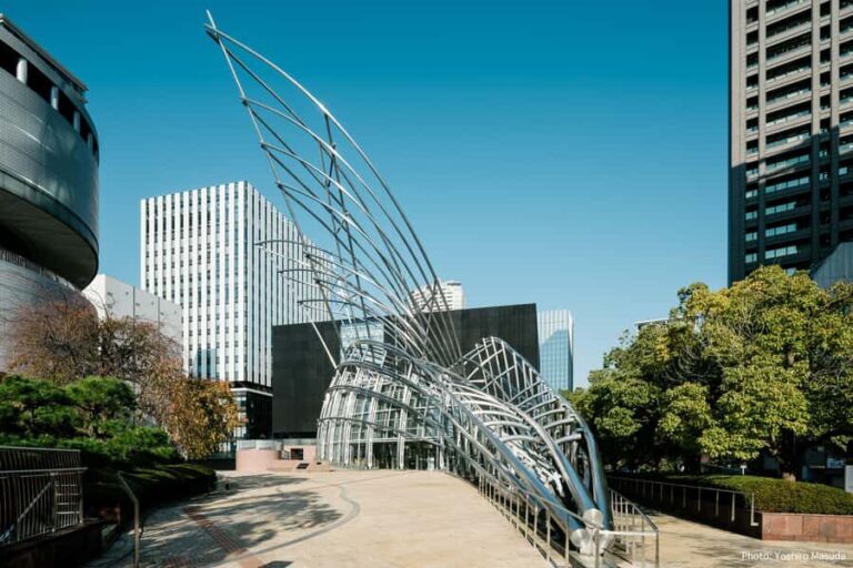 Osaka: The National Museum of Art Collection 2 Undo, Redo - Deep Dive: The Art and Its Impact