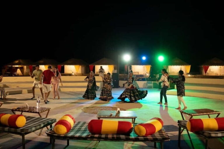 Overnight Jaisalmer Sand Dunes Experience in a Luxury Tent - The Next Morning: Sunrise and Breakfast