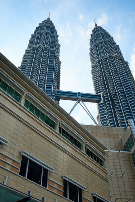 How to Book Petronas Twin Towers Tickets in Kuala Lumpur