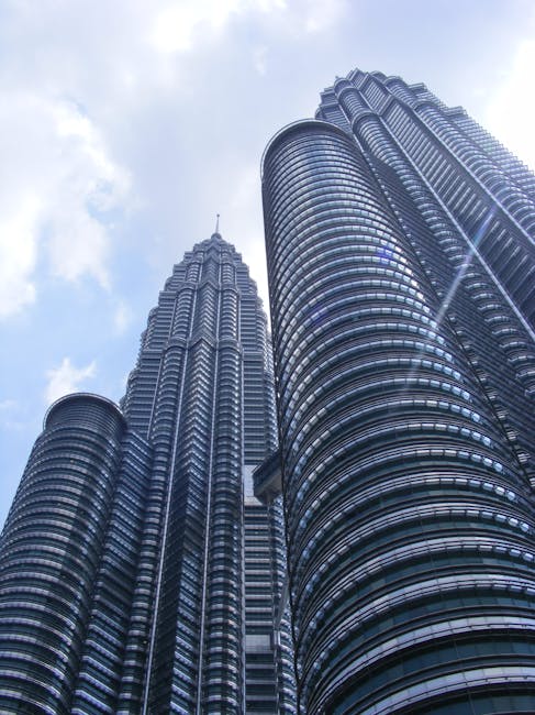 Petronas Towers from street level