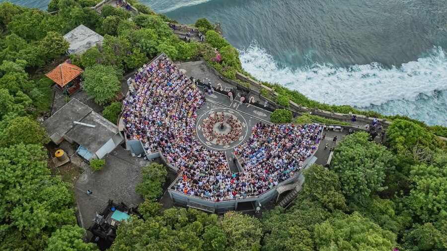 Aerial view of crowded Kecak amphitheater at Uluwatu Temple