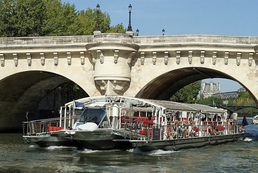 Bateaux Parisiens vessel Isabelle Adjani sailing on the Seine in Paris