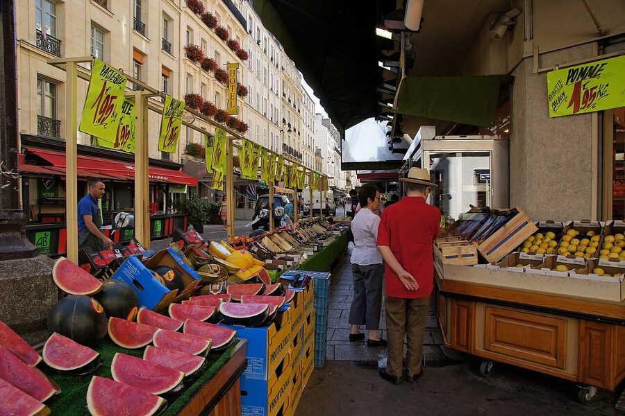 Rue Cler market 7th arrondissement Paris