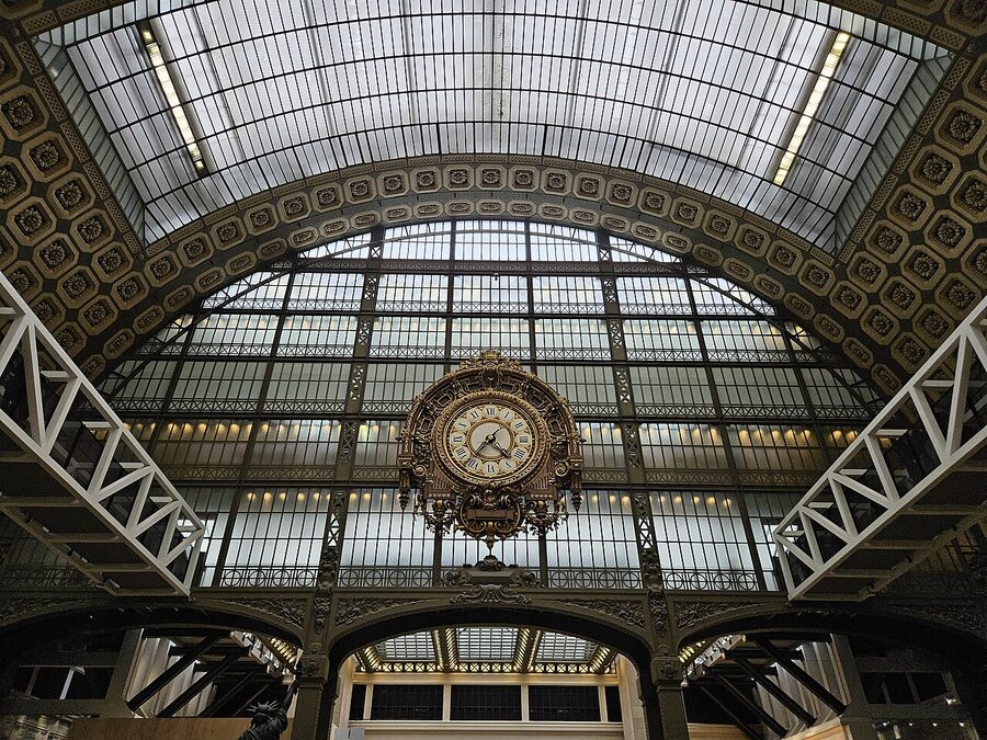 Main hall sculpture gallery of the Musée d'Orsay