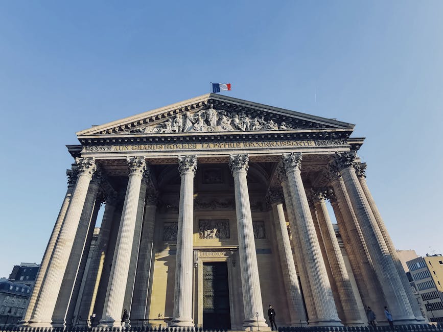 Panthéon Paris columns and pediment under blue sky