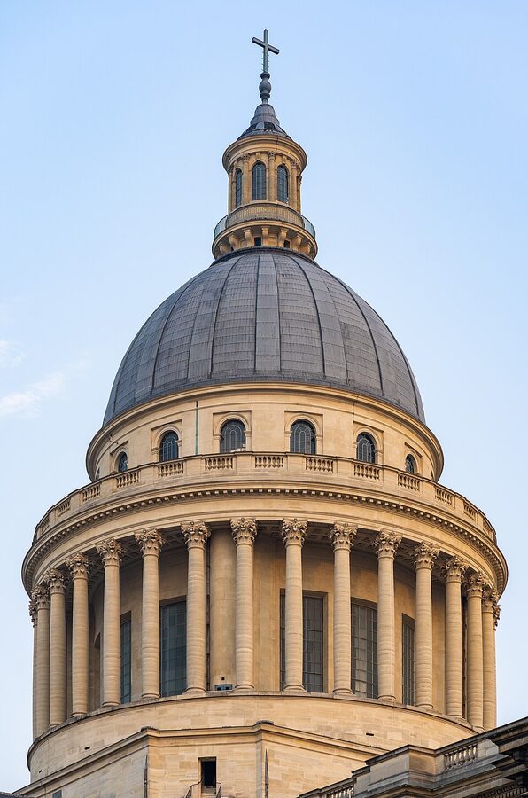 Panthéon Paris dome exterior close-up showing colonnade