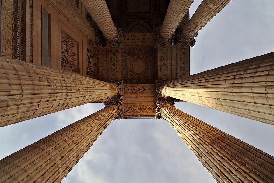Panthéon Paris neoclassical columns from low perspective