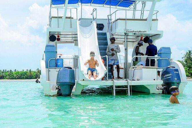 Party Boat Punta Cana - The Experience: Details That Make a Difference