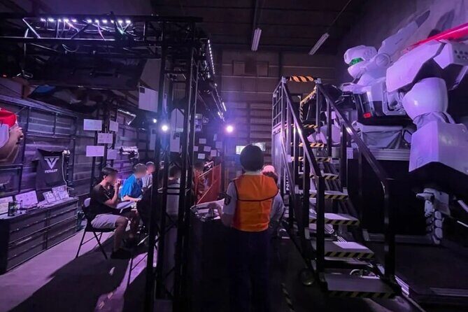 Patlabor Lab Viewing the 5 Meter Robot - Who Should Consider This Tour?