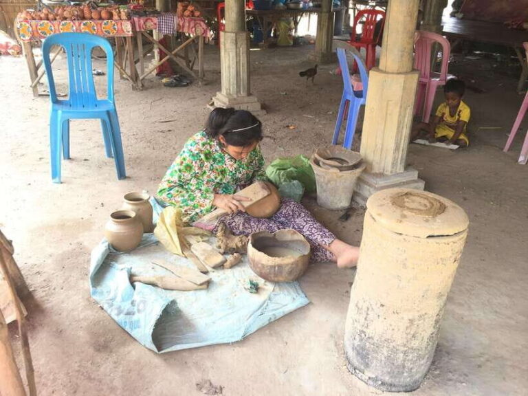 Phnom Penh - Battambang Transfer Plus Stop Sightseeing - Practical Details and Tips  