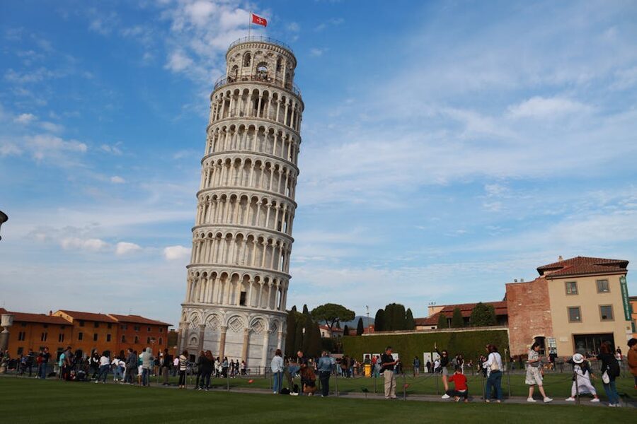 Tourists at the Leaning Tower of Pisa