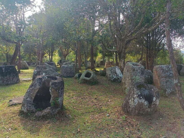 Plain of jars share group tour - Why the Tour Offers Great Value