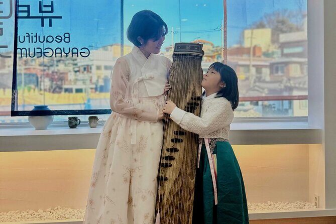 Play Gayageum in Hanbok Cultural Experience in Bukchon - Value and Price Analysis  