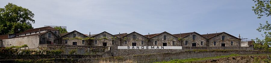Sandeman cellar in Vila Nova de Gaia for cellar comparison