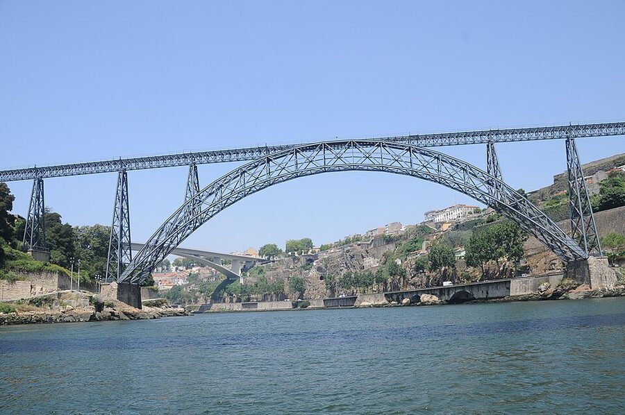 Ponte Maria Pia railway bridge Porto