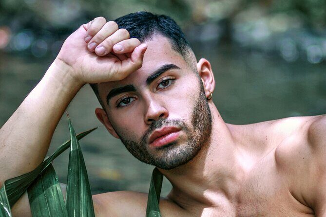 Portrait Photoshoot in a Tropical Rainforest - Authentic Insights from Reviewers