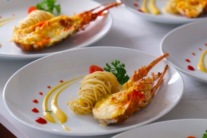 Premium 5 Star Day Cruise Discover the beauty Halong- Lan Ha Bay - What Makes This Cruise Special?