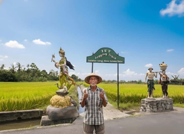 Private Balinese Culture Experience: Canang Making & Temple - Practical Details and What to Expect