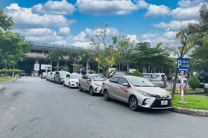 Private Car from Da Nang to Hue - What to Expect from This Private Transfer